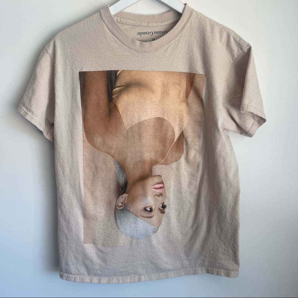 Ariana Grande Sweetener tan tee size medium